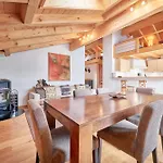 Apartment Eagle's Nest
